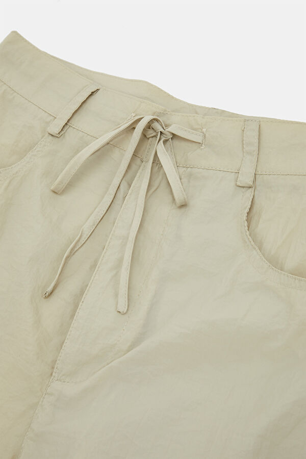 Beige Women's Trousers 7