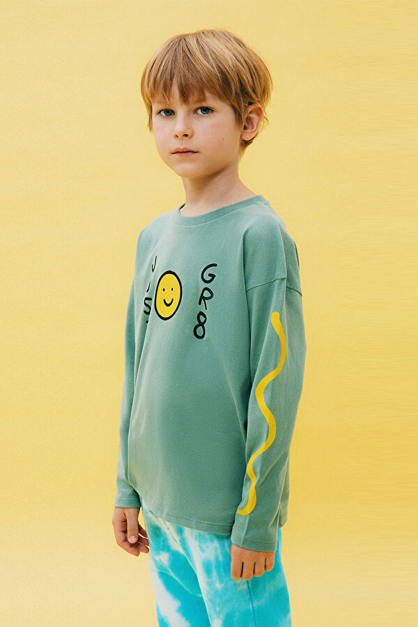 Green Printed Bicycle Collar Tshirt 2