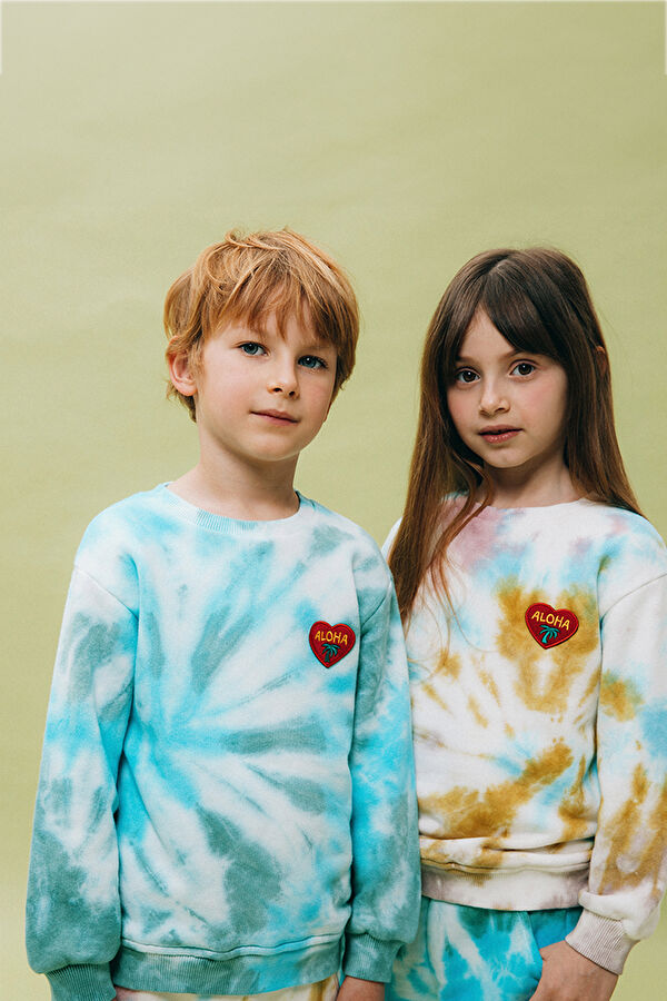 Multicolor Batik Bicycle Collar Sweatshirt