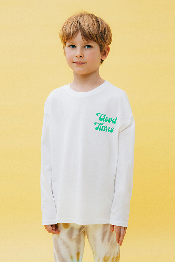 White Printed Bicycle Collar Tshirt