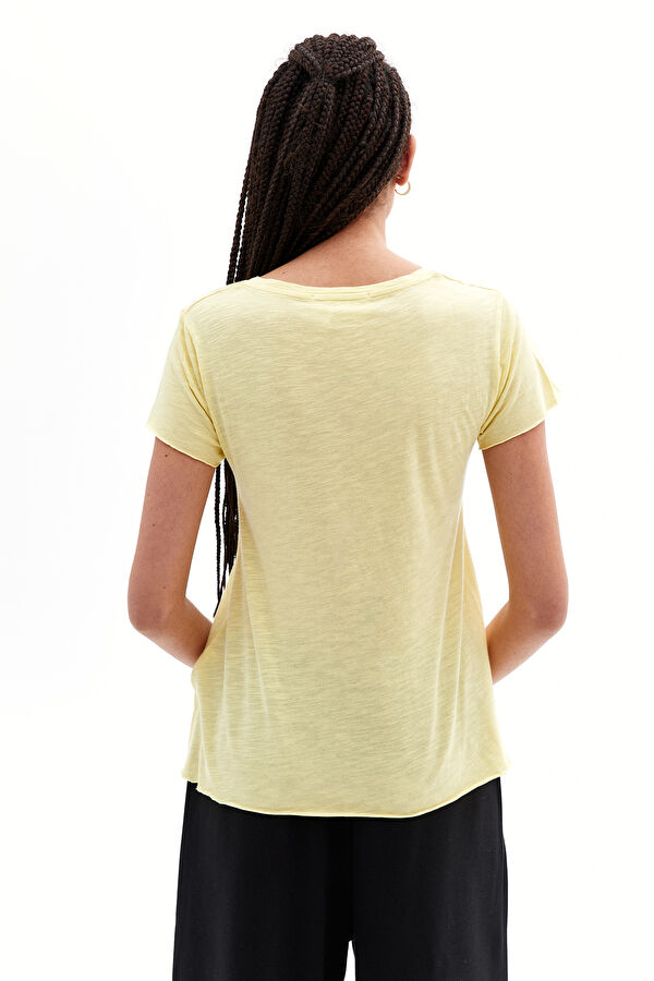 Açık Yeşil V Yaka T-Shirt 3