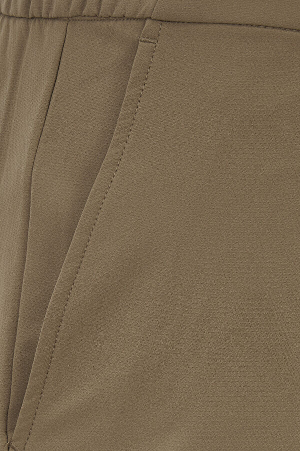 Beige Men's Shorts 4