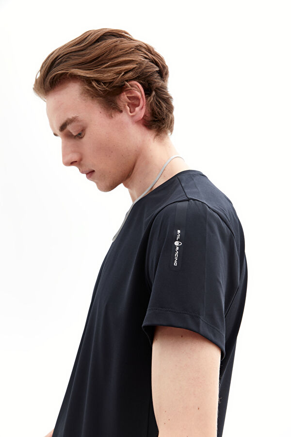 Siyah Bisiklet Yaka T-Shirt 2