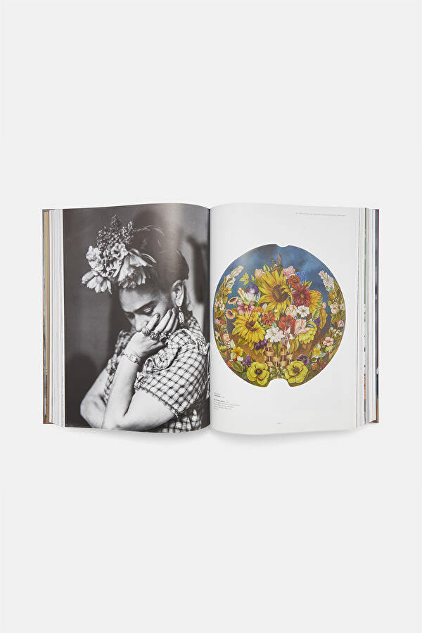XL-Frida Kahlo: The Complete Paintings 6