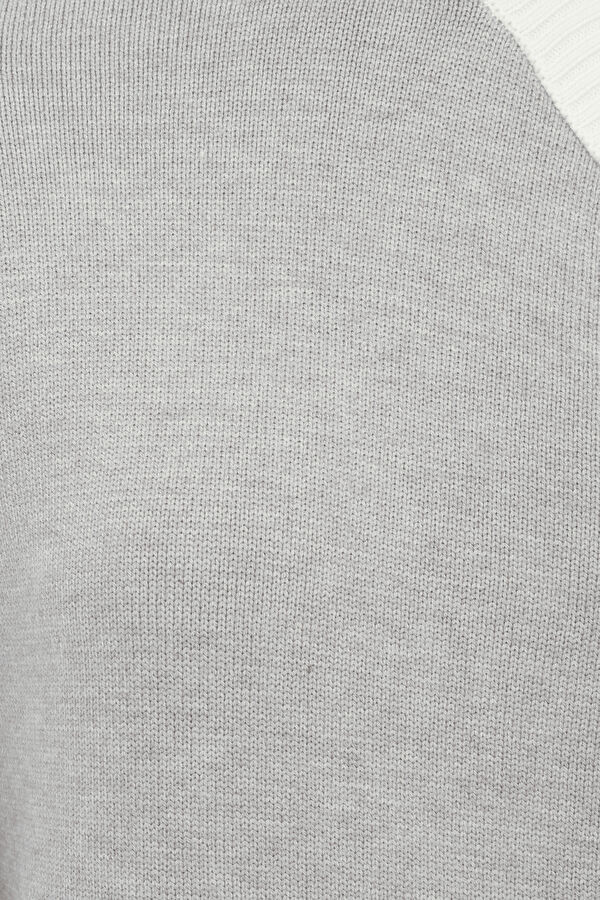 Grey Knitted Women's Sweater 3