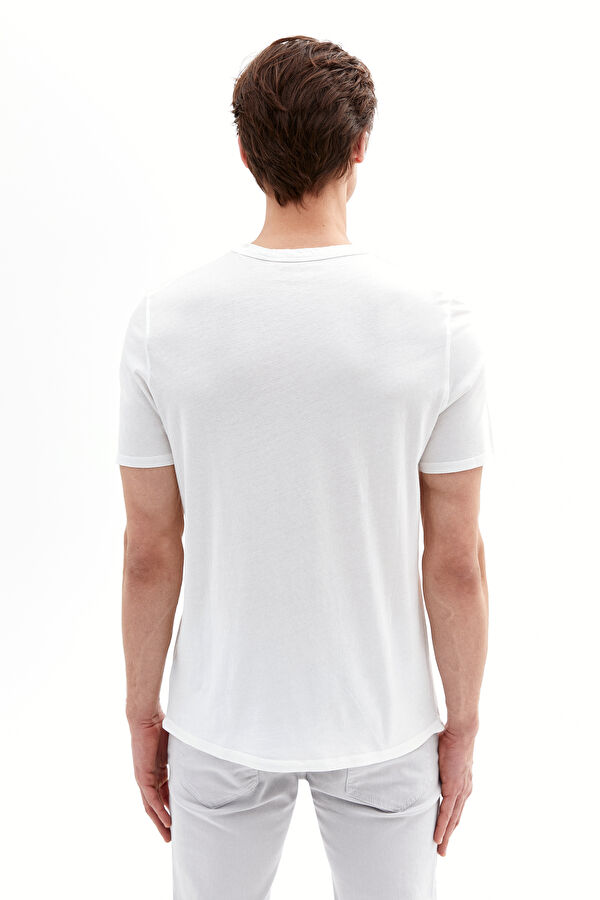 Beyaz Bisiklet Yaka T-Shirt 3