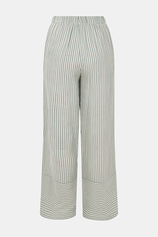Çok Renkli Bol Paça Pantolon 2