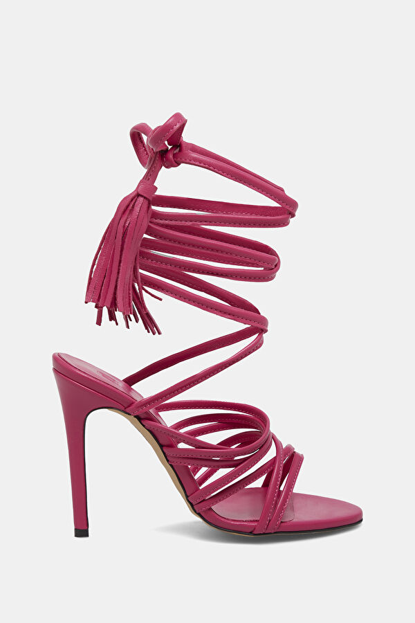 Fuchsia Shoe