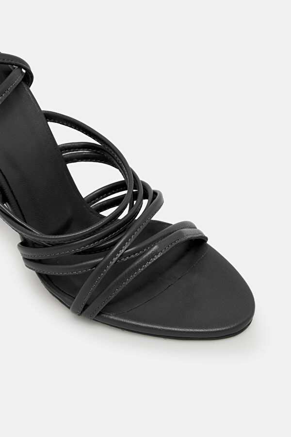Black Shoe 4