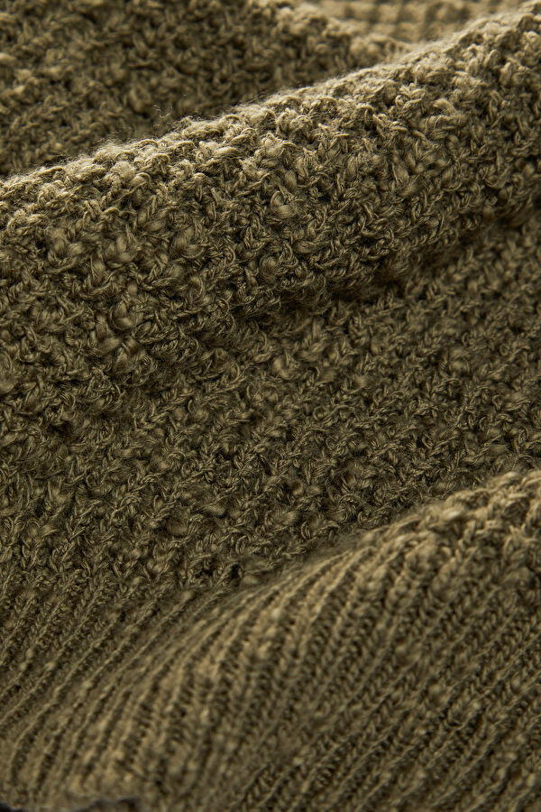 Green Knit Men's Sweater 4