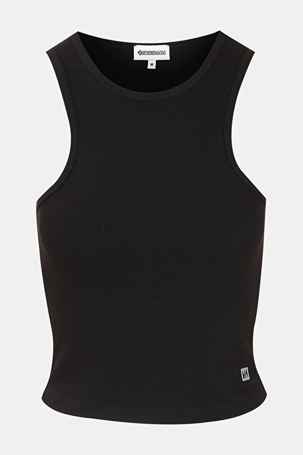 Close Fit Black Halter Tshirt