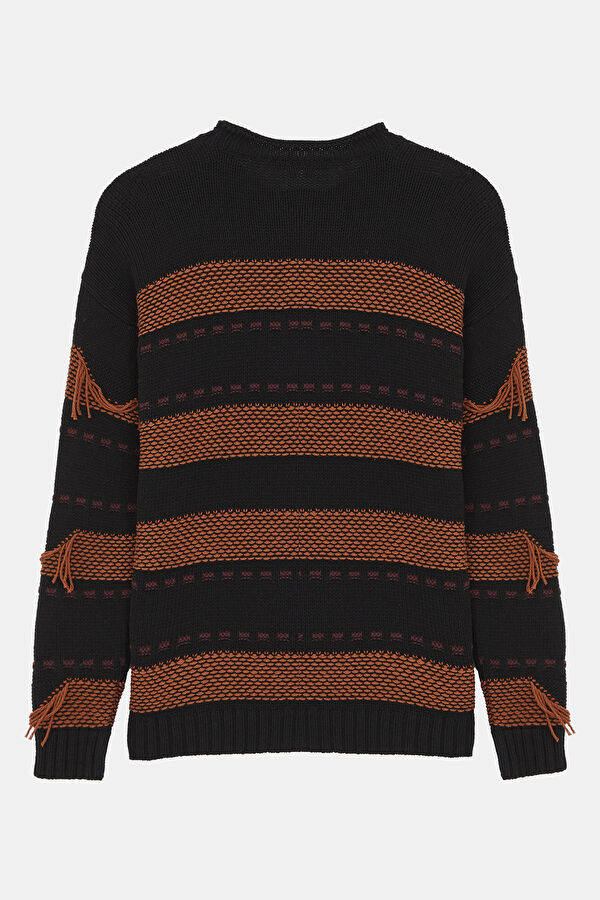 Colorful Knitted Pattern Men's Sweater 2