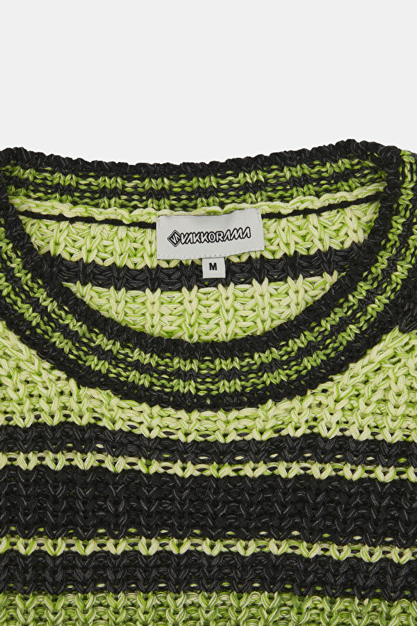 Black Knitted Pattern Men's Sweater 7