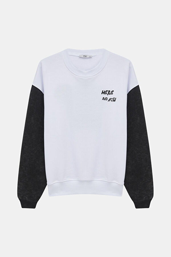 Beyaz Bisiklet Yaka Sweatshirt 4
