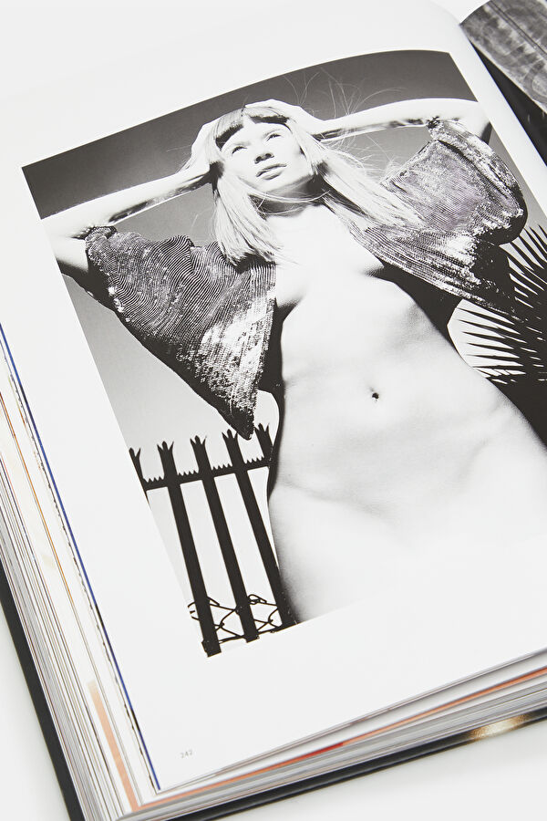NSFW, Colorless, STD 5