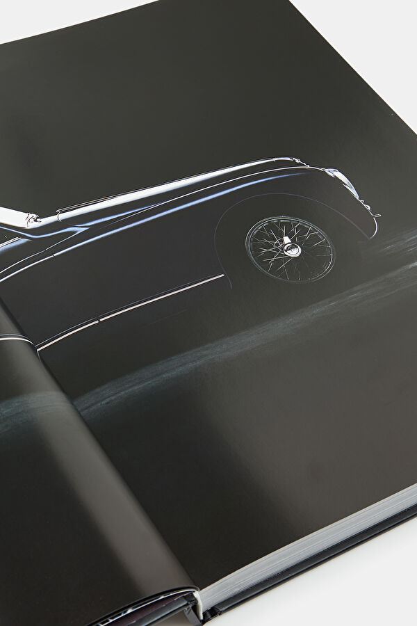 The Classic Cars Book 7