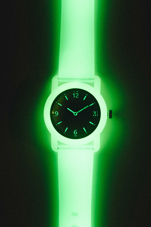 Play Glow in the Dark Plastic Kol Saati 8