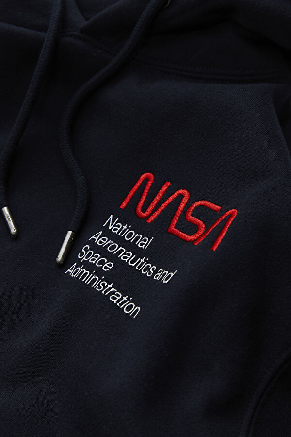 Lacivert Kapuşonlu Sweatshirt 3