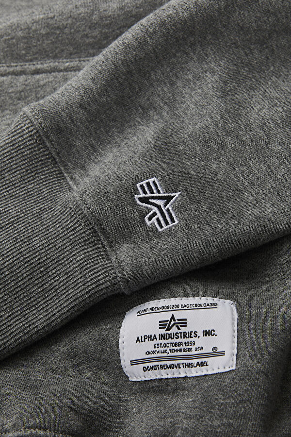 Gri Kapüşonlu Sweatshirt 3