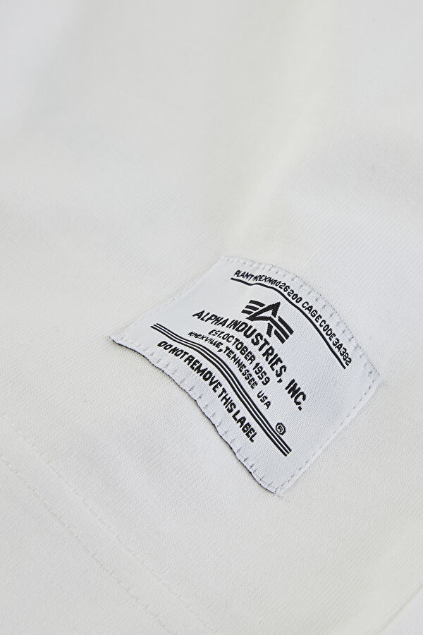 Beyaz Bisiklet Yaka Baskılı T-Shirt 4