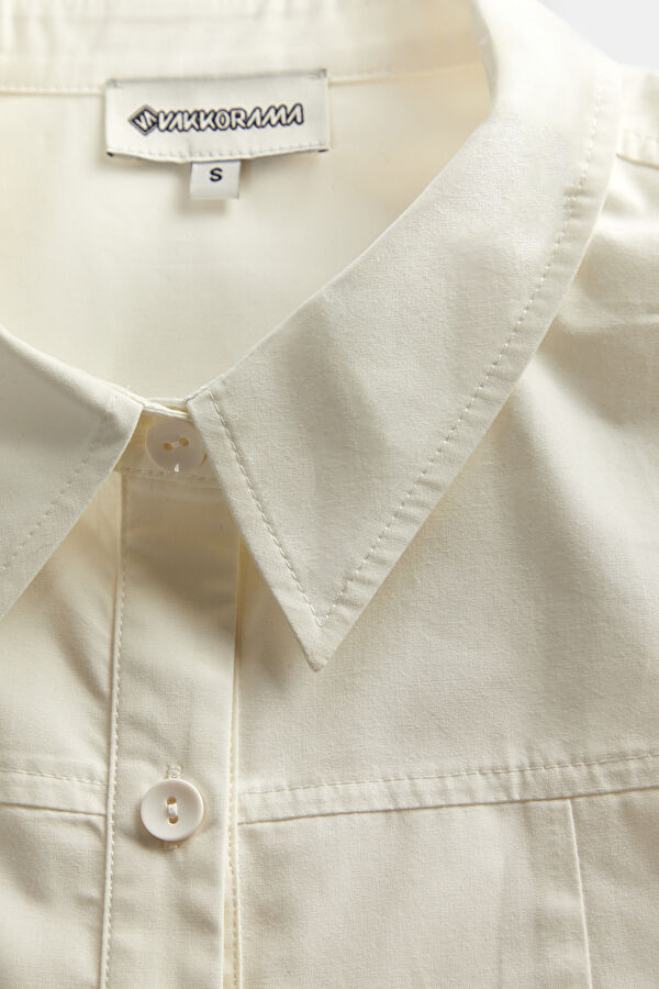 Slim Fit White Women's Shirt 3