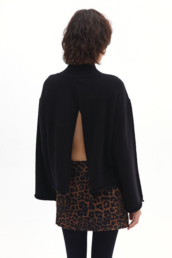 Black Knitted Women's Sweater 3