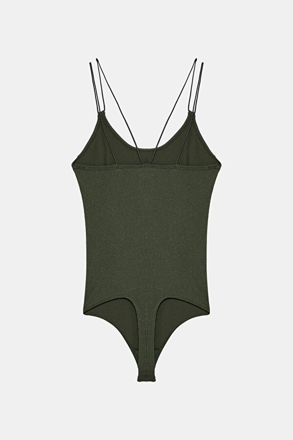 Close Fit Khaki Body 2
