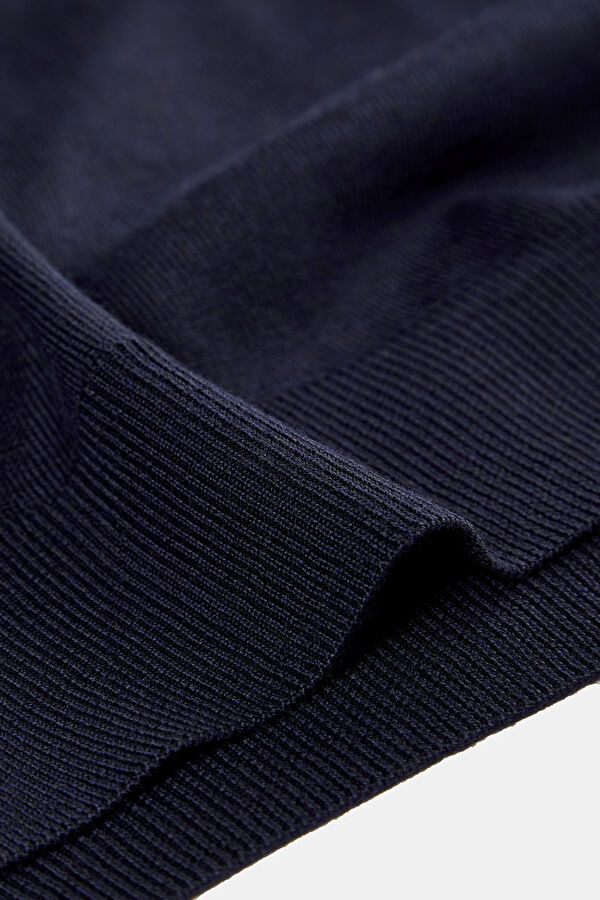 Navy Blue Knitted Men's Sweater 4