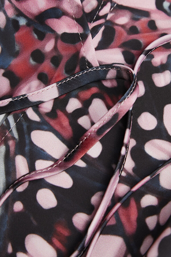Colorful Patterned Long-Sleeved Women's Blouse 3