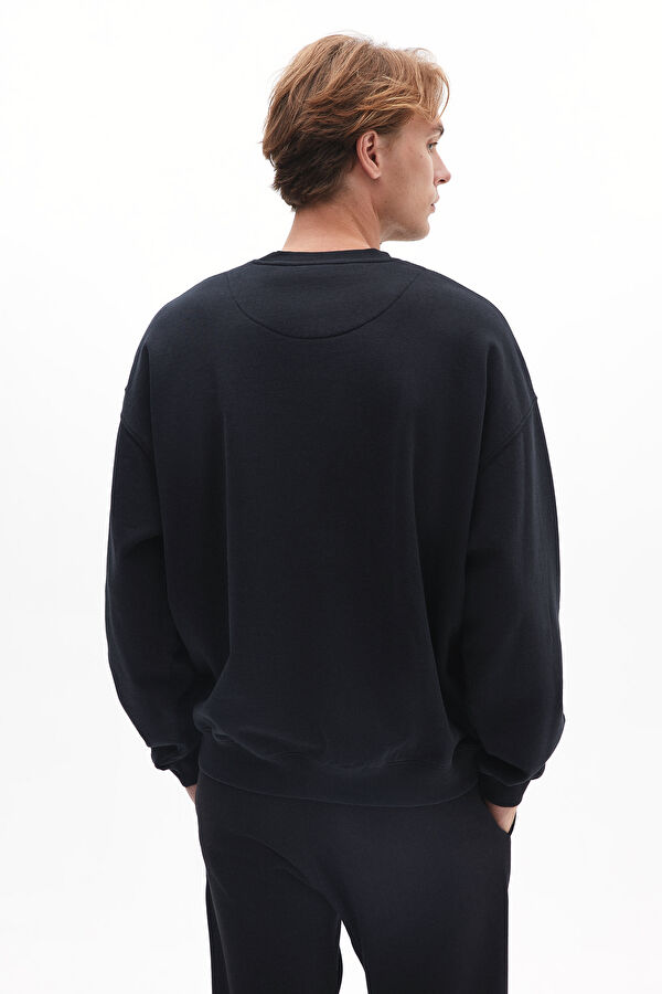 Siyah Bisiklet Yaka Erkek Sweatshirt 3