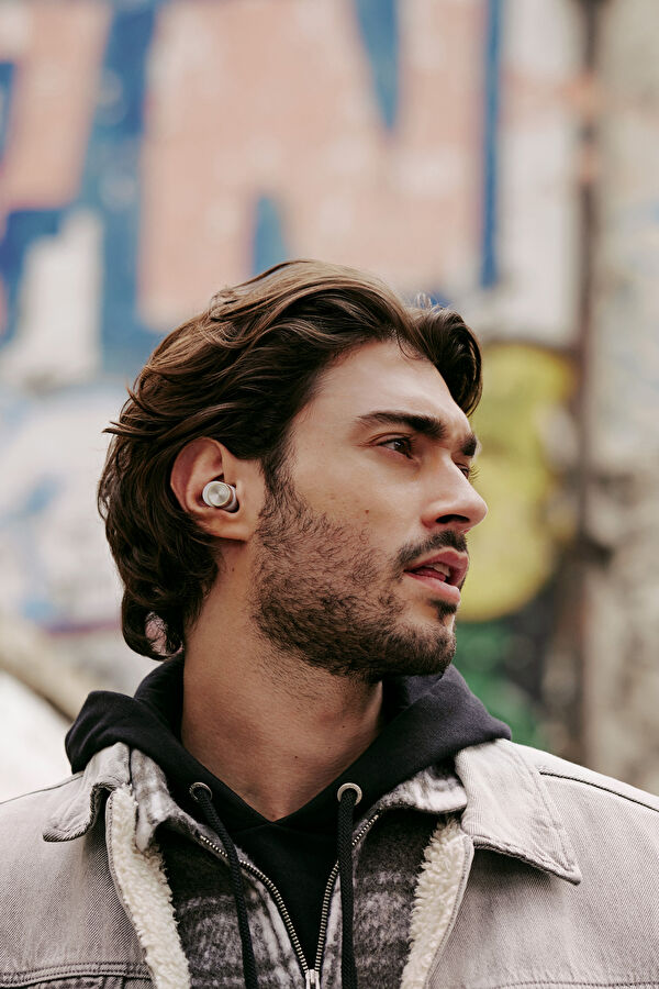 Grey Earphone 9