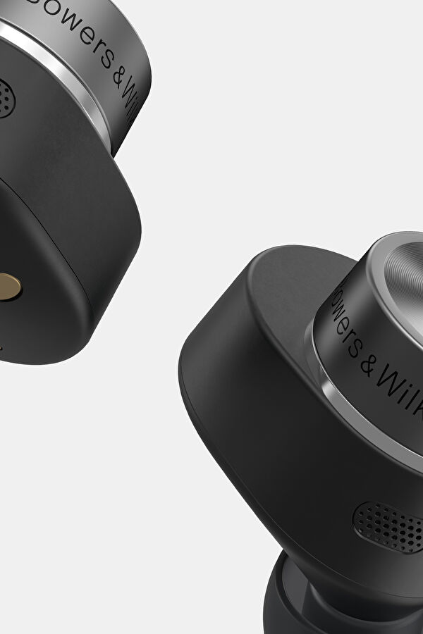 Black Earphone 8