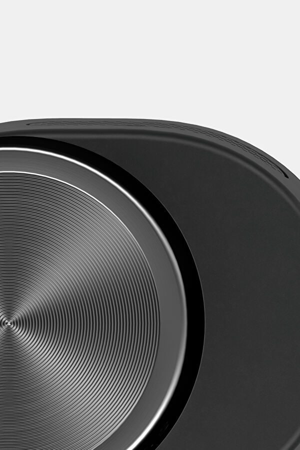 Black Earphone 9