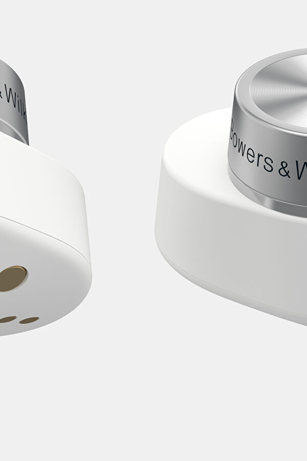 White Earphone 8