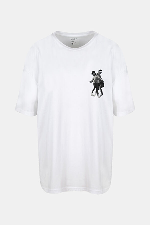 Relax Kalıp Beyaz O Yaka Baskılı T-Shirt