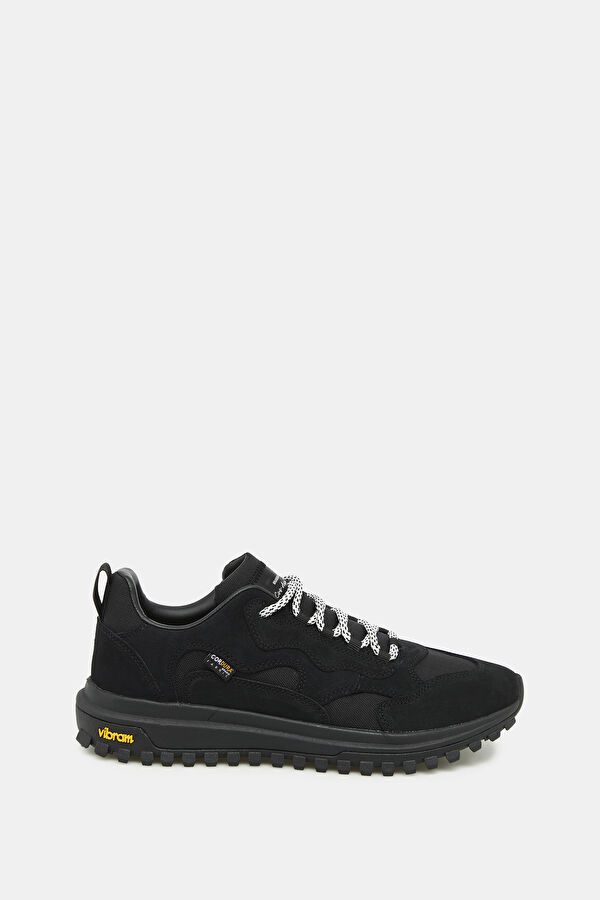 Black Sneaker