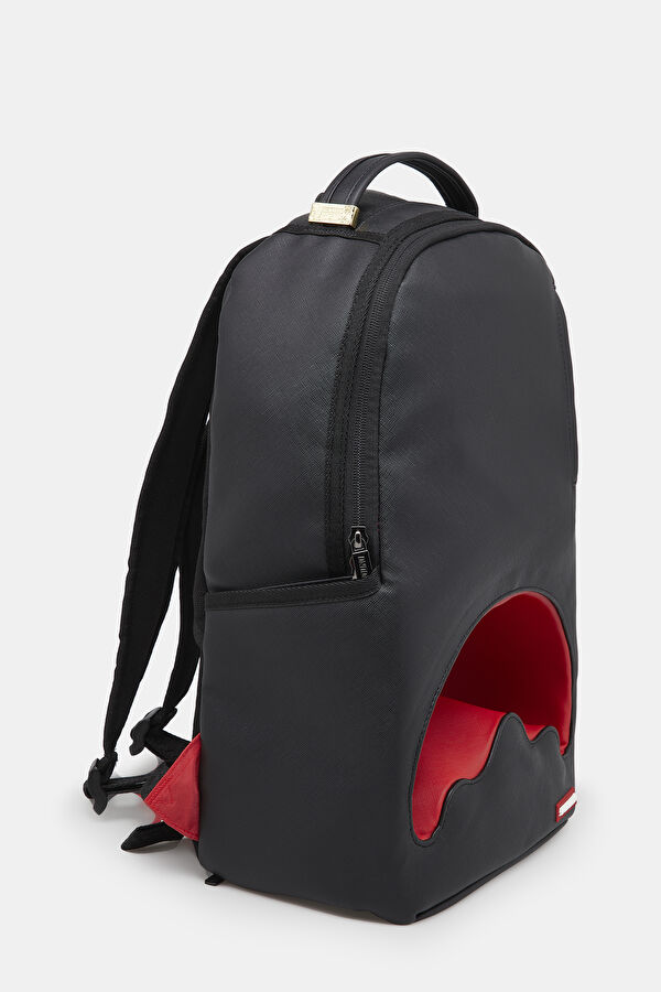 Shark Shape Thru Backpack 2