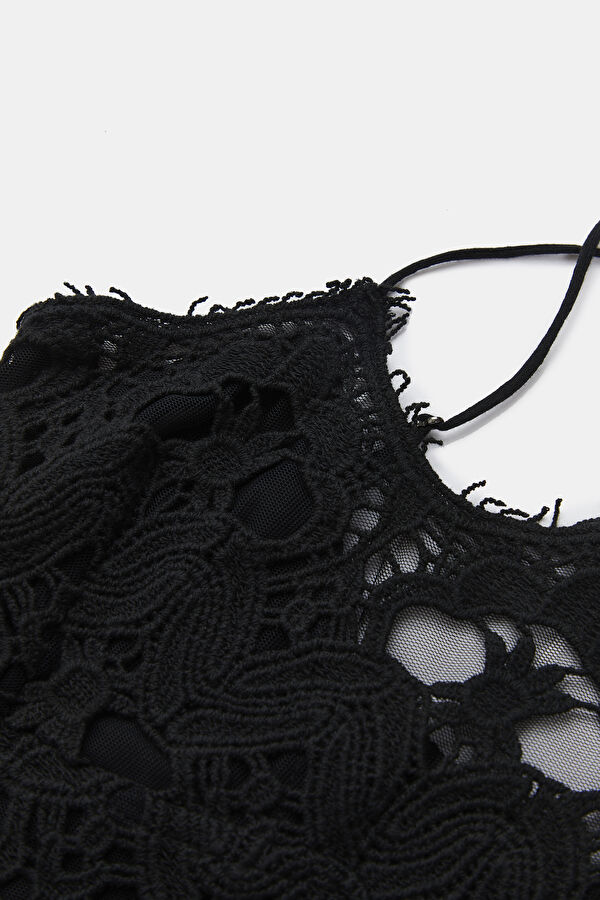 Siyah Dantelli Bralet 3