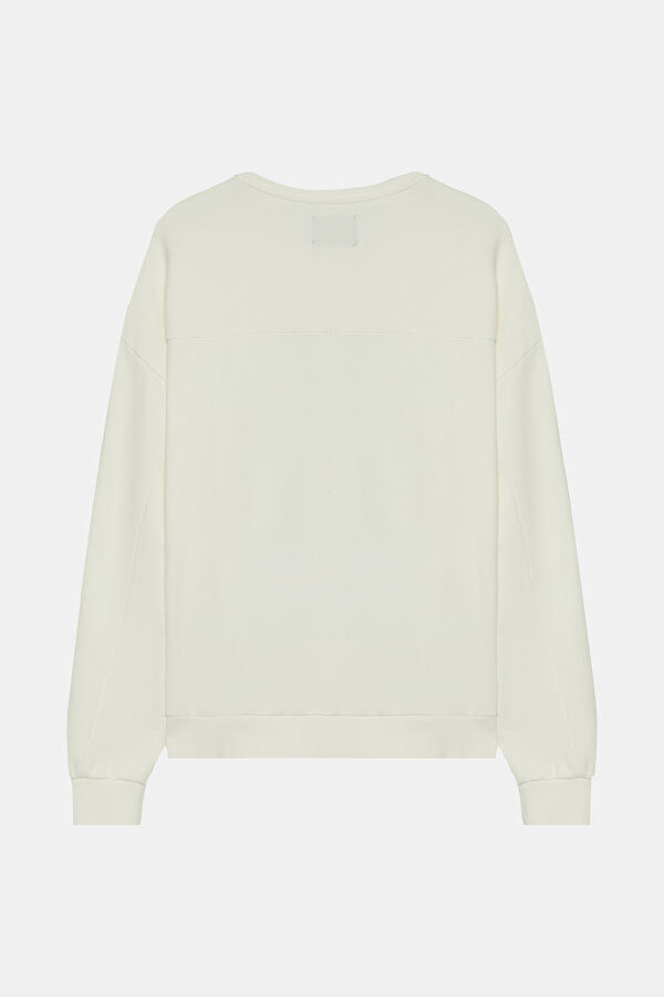 Beyaz Relax Kalıp Bisiklet Yaka Sweatshirt 2