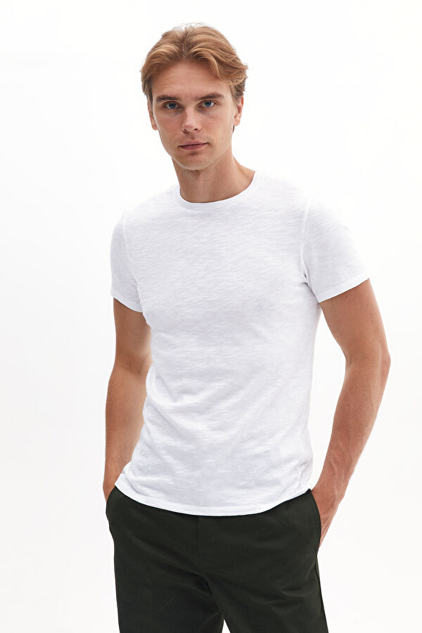 Beyaz Bisiklet Yaka T-Shirt