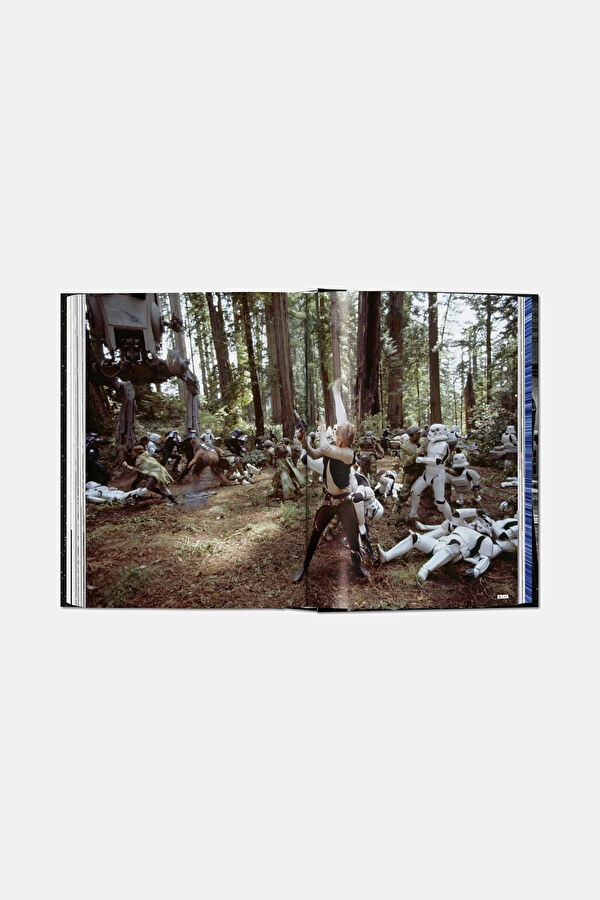 The Star Wars Archives. 1977–1993. 40th 8