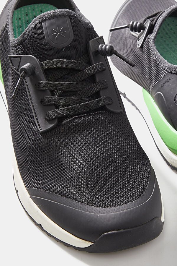 Black Sneaker 4
