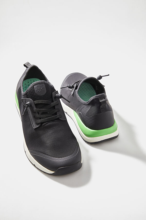 Black Sneaker 5