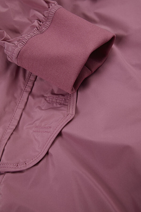 Pembe Mont 5