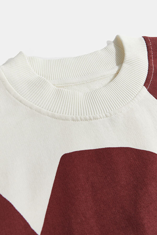 Kırmızı Bisiklet Yaka Kadın Sweatshirt 3