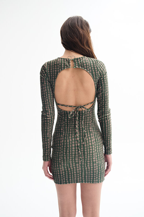 Close Fit Green Design Filled Basic / round neckline Dress 3