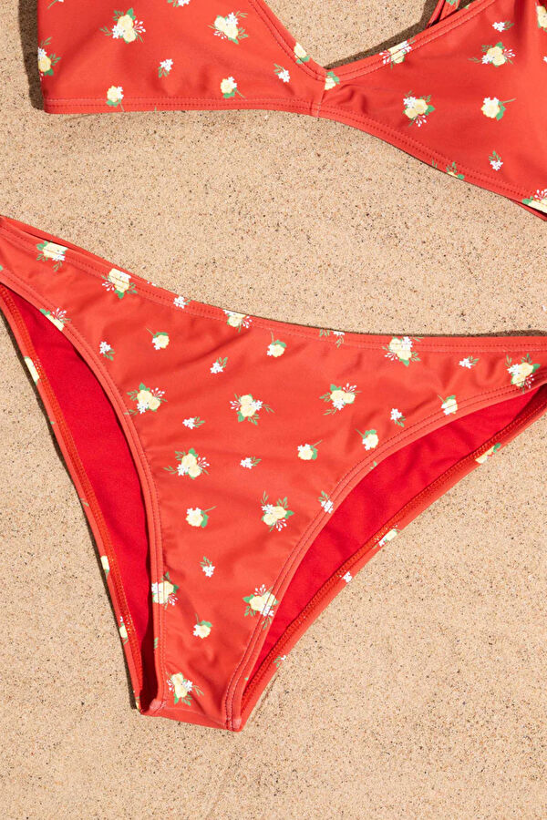 Kırmızı Desenli Kadın Bikini 3