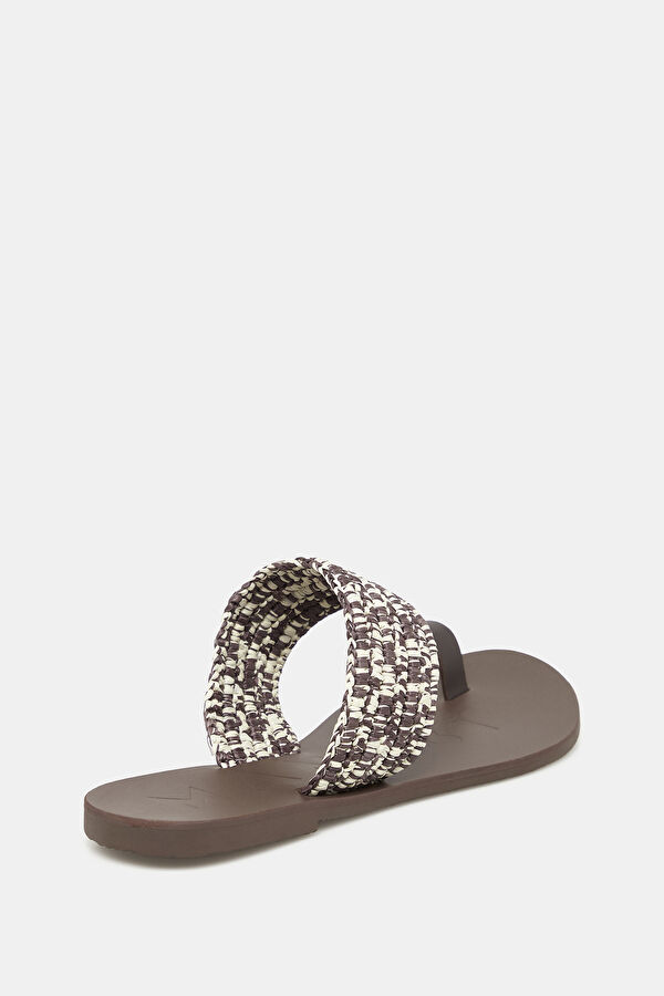 Beige Design Filled Wicker Slipper 3