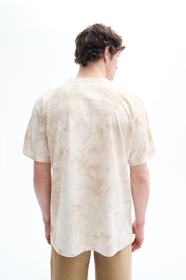 Colorful Crew Neck Batik Men's T-Shirt 2