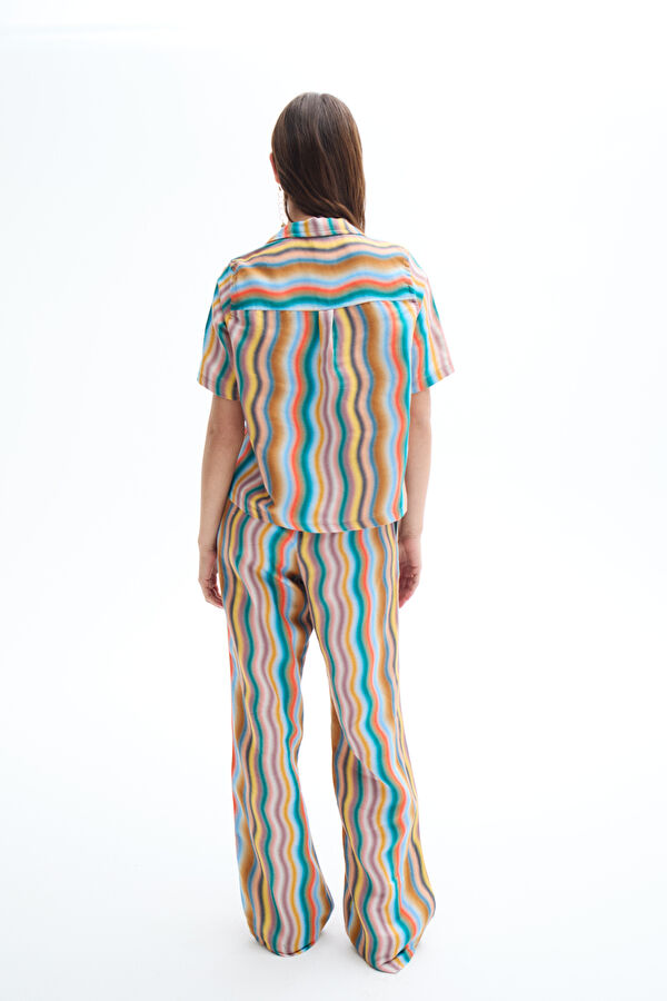Multicolored Patterned Mandarin Collar Women's Shirt 2